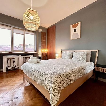 Woodie Studio With Premium Comfort By Piata Unirii Bucharest Luaran gambar