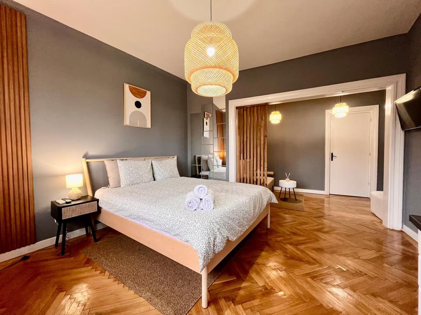 Woodie Studio With Premium Comfort By Piata Unirii Bucharest Luaran gambar