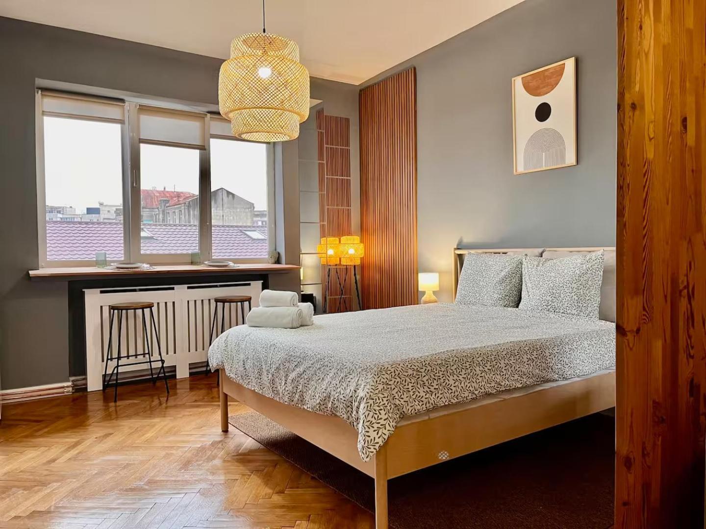 Woodie Studio With Premium Comfort By Piata Unirii Bucharest Luaran gambar
