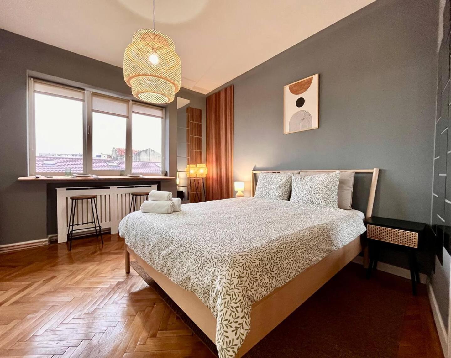 Woodie Studio With Premium Comfort By Piata Unirii Bucharest Luaran gambar